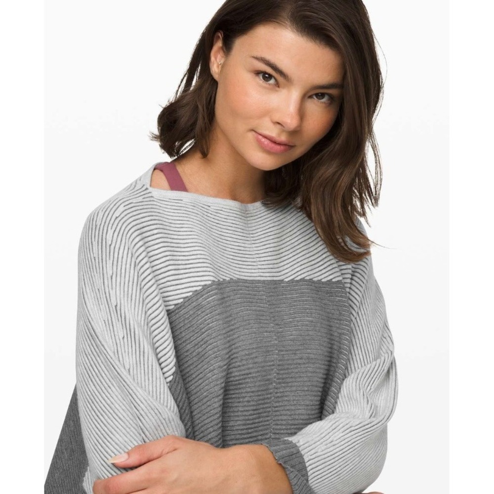 LULULEMON It All Lines Up Poncho Heathered Core Ultra Light Grey Medium Grey O/S - Picture 6 of 14